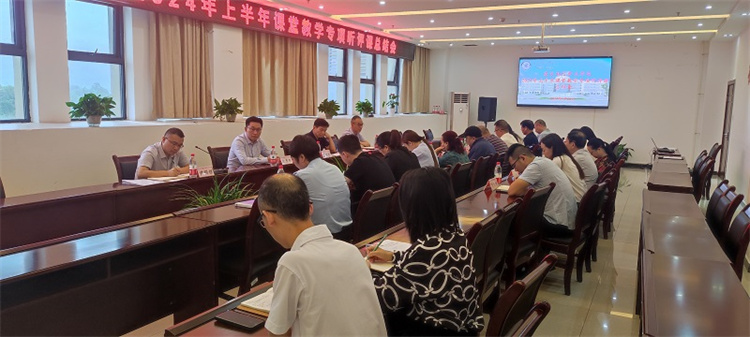 hWoA_1726744454439093728.jpg 02.jpg