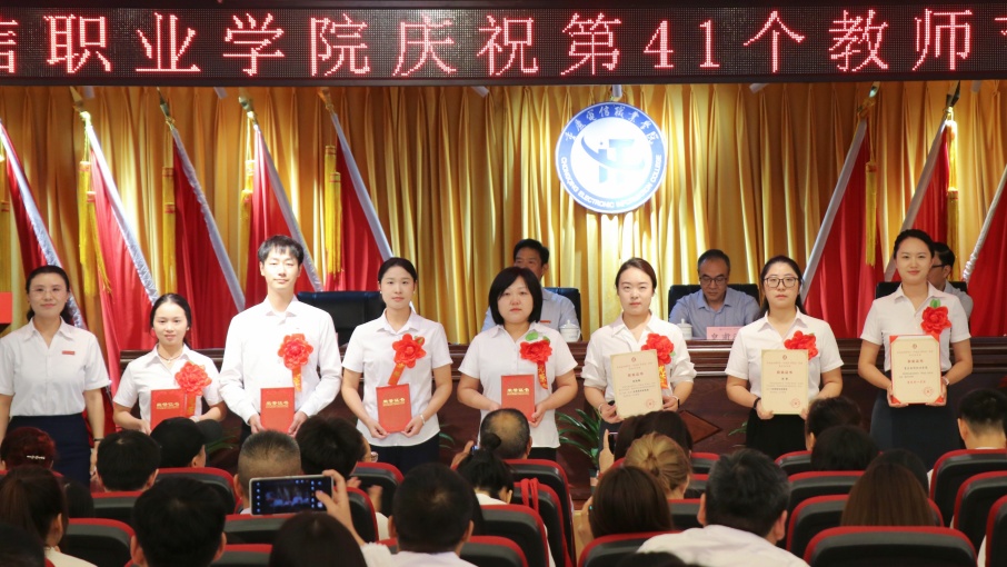 NHgk_1758509778753089713.jpg MEITU_20250910_175815718.jpg